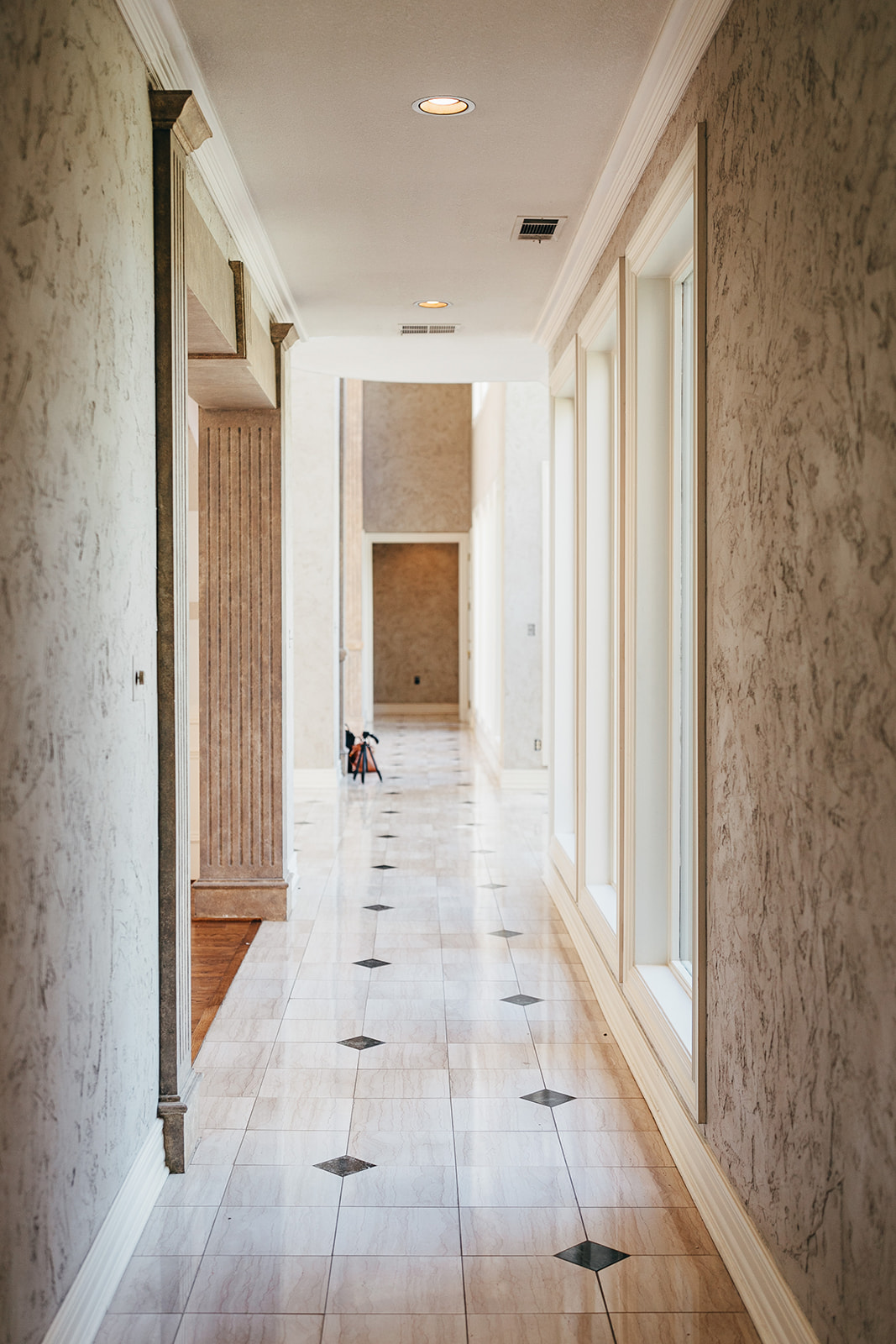 renovation before and after living room