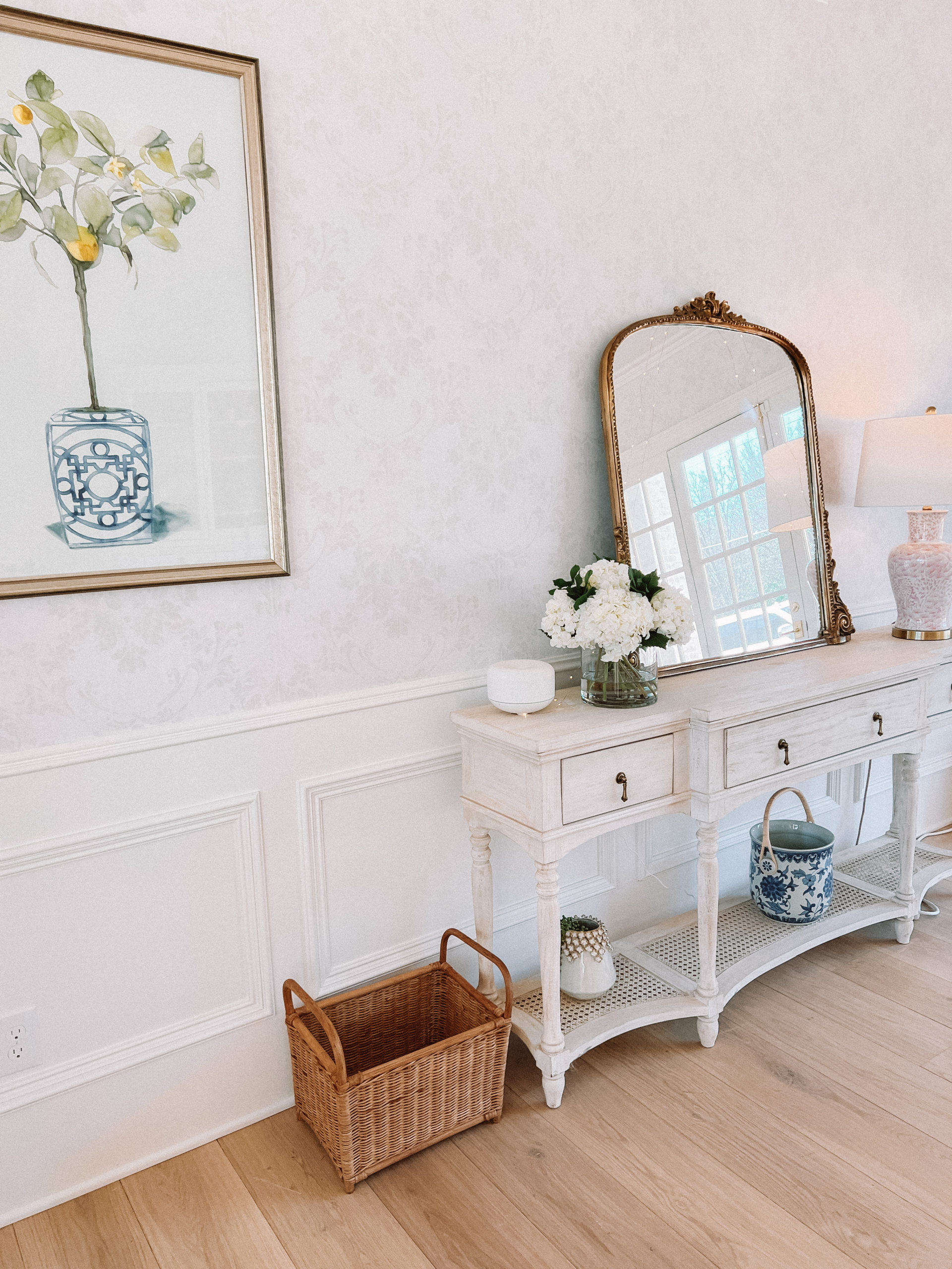 dining room wallpaper wall