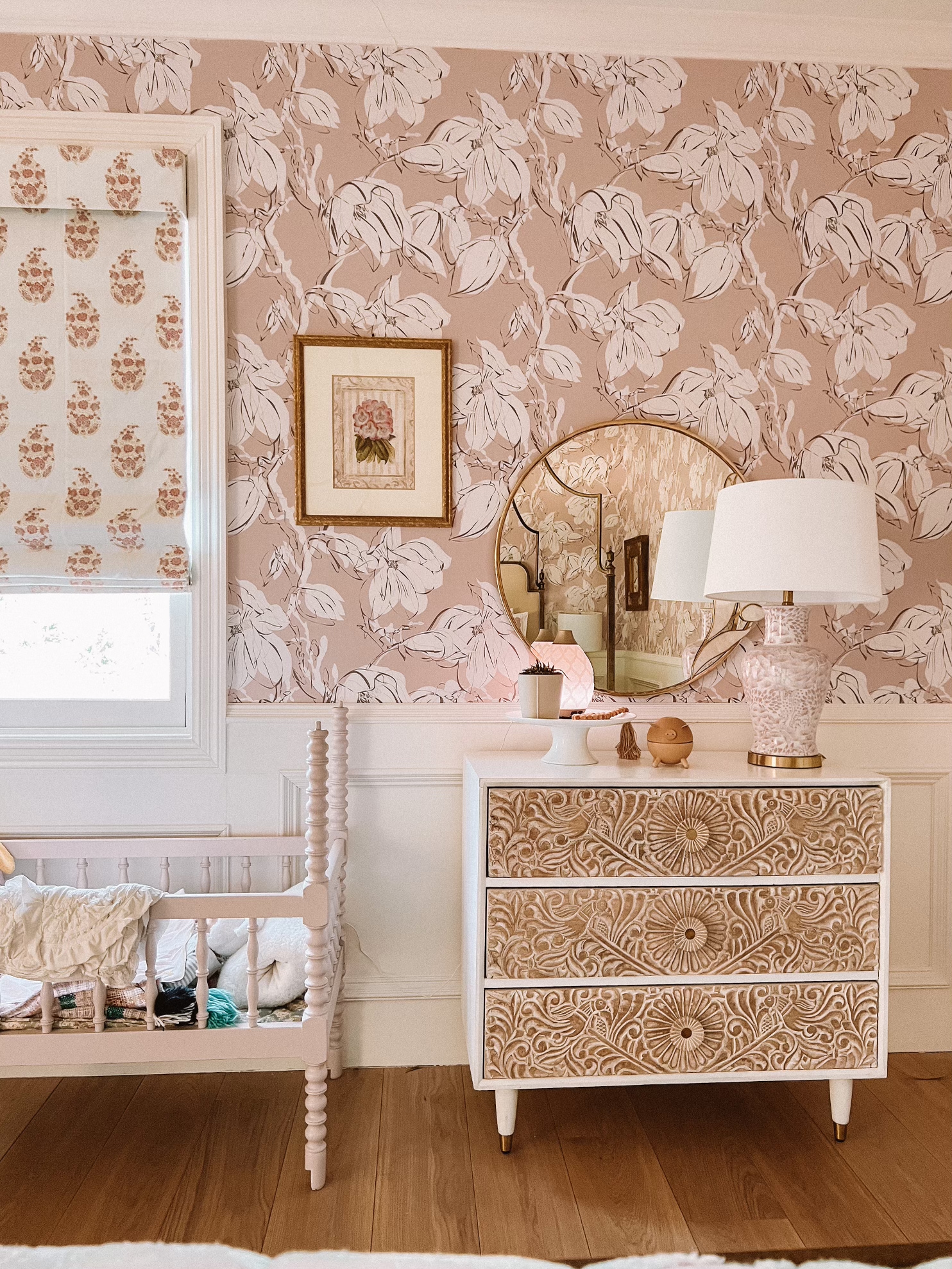 pink wallpaper for girls room