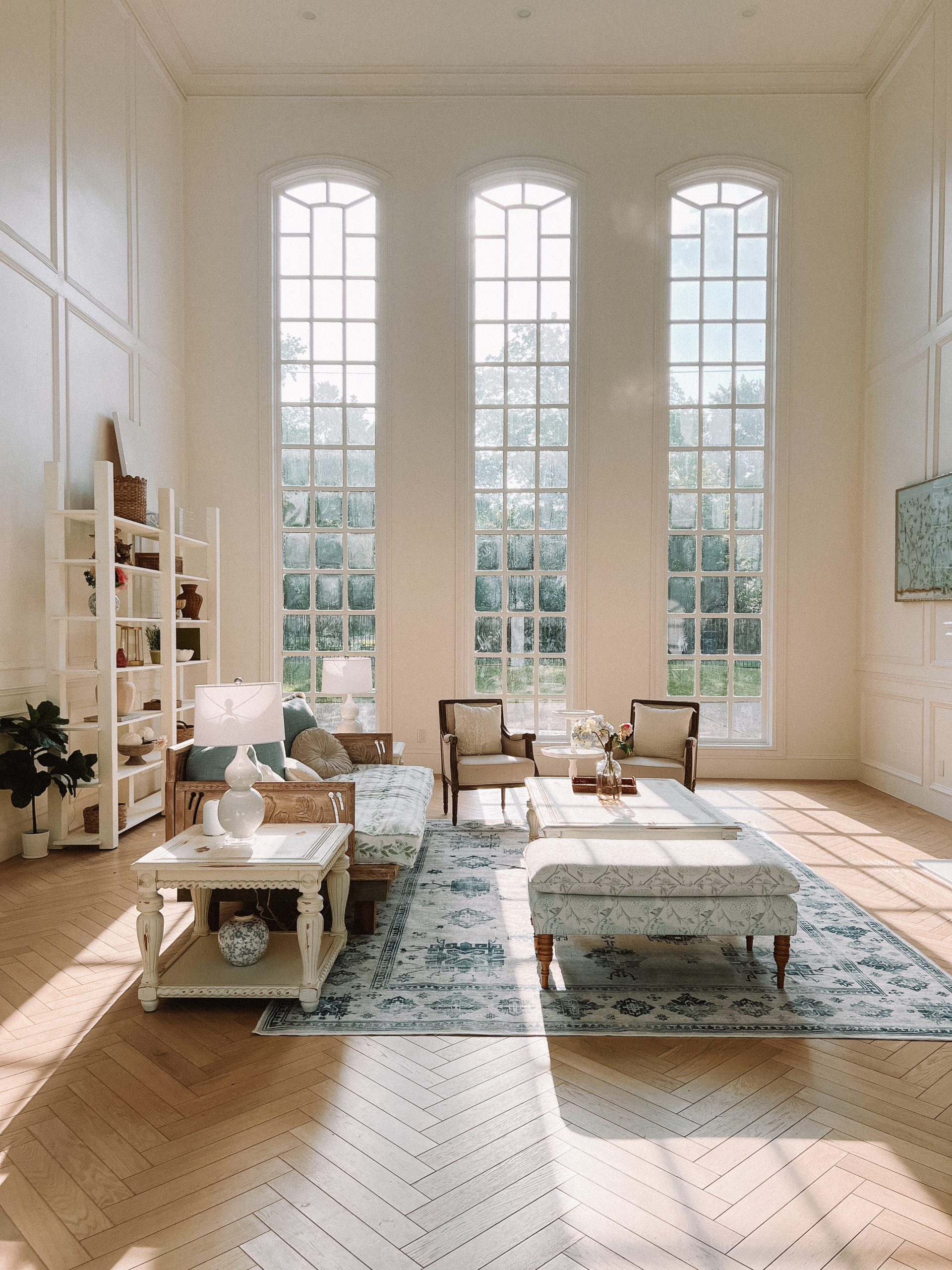 light hardwood floors living room 