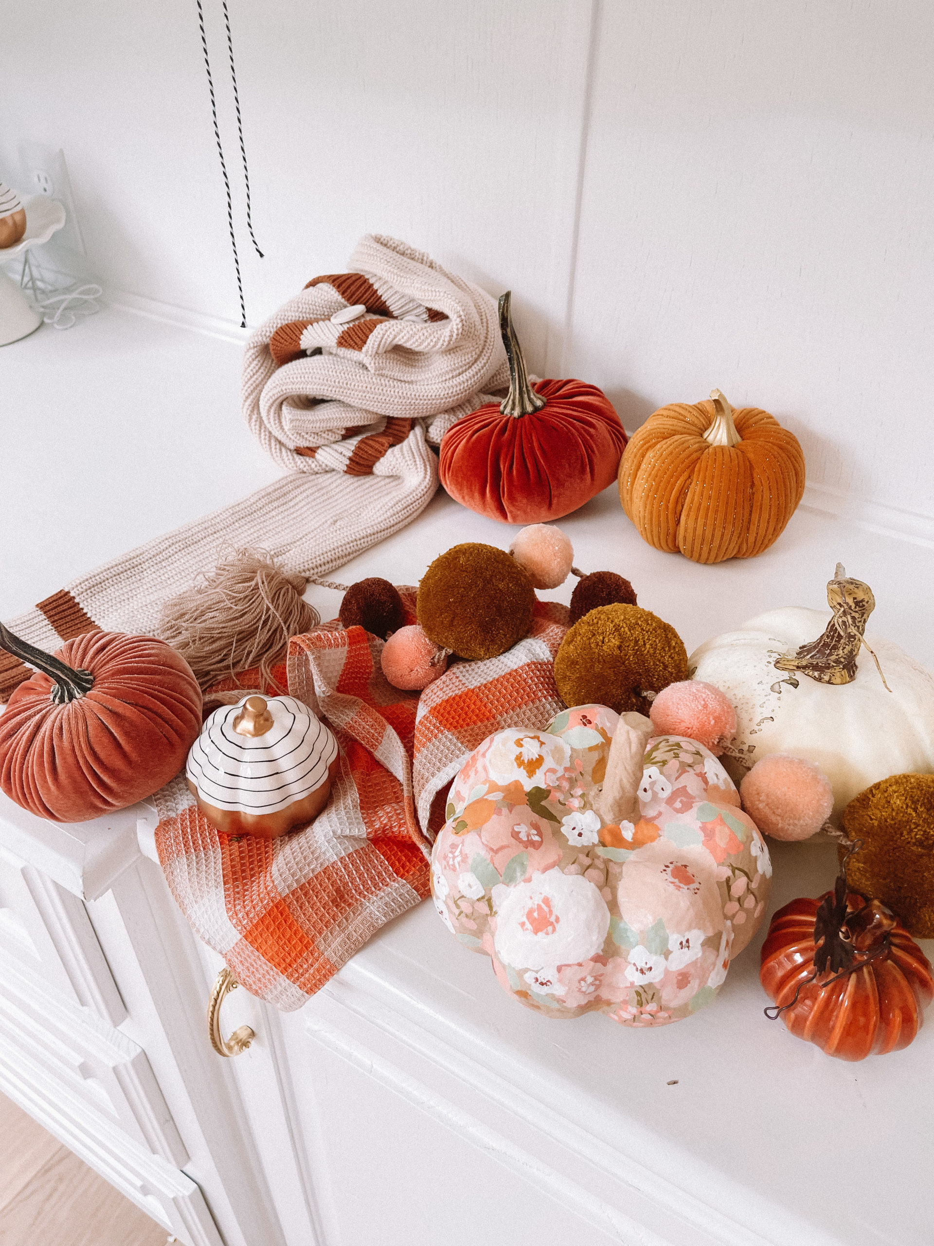 halloween decor ideas casey wiegand