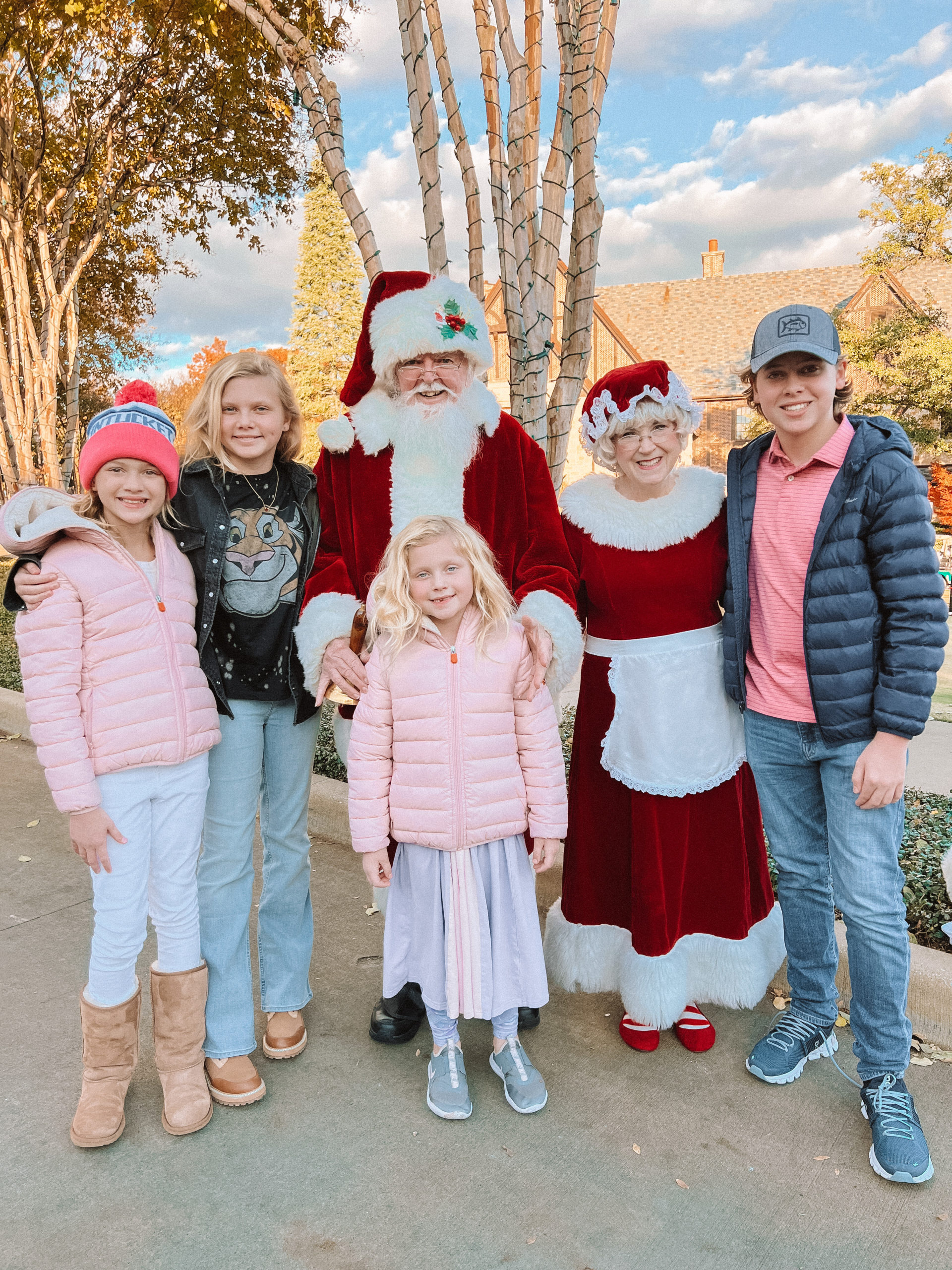 Casey Wiegand thanksgiving traditions for kids