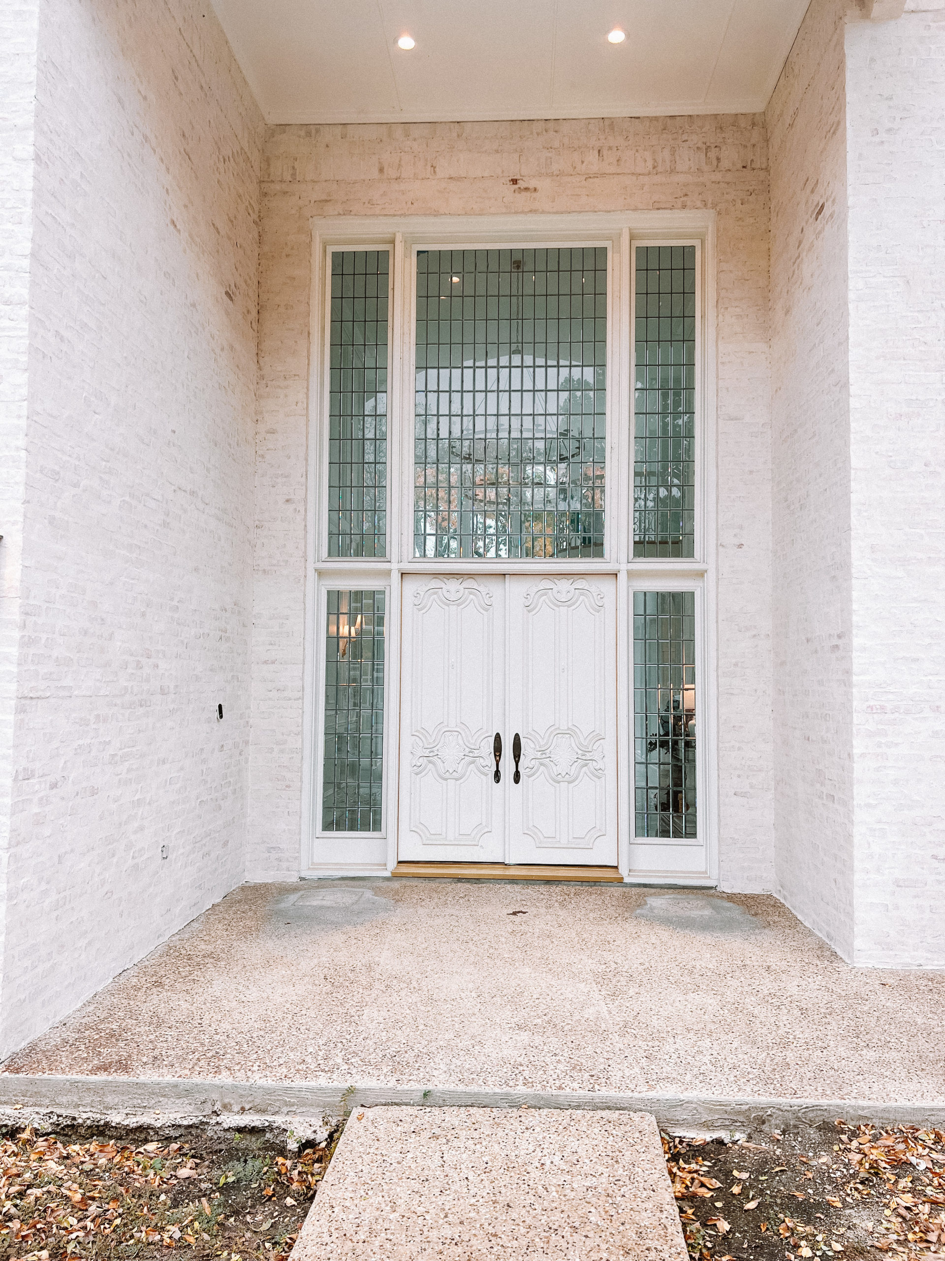 Casey Wiegand front door before