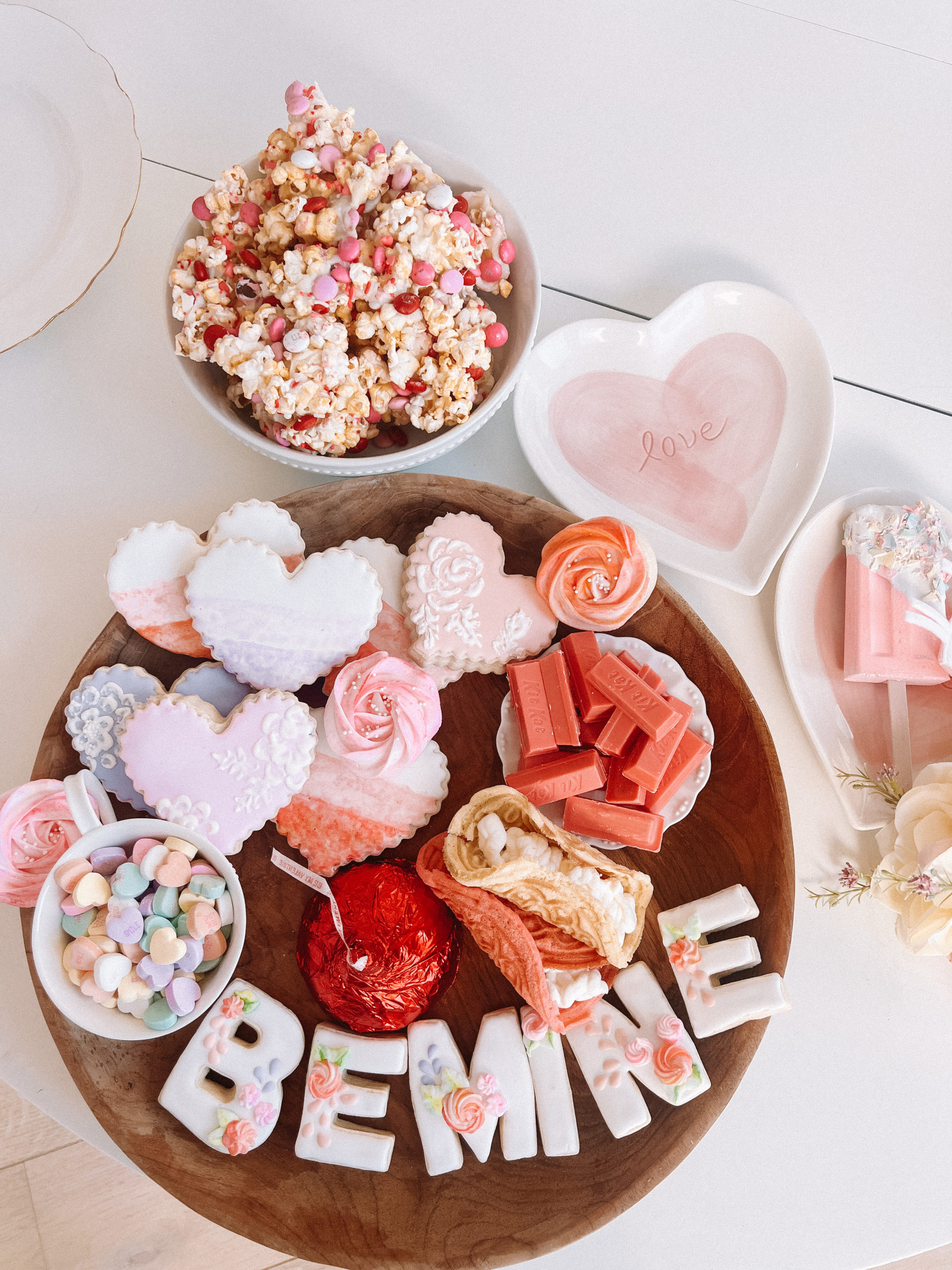 valentine charcuterie board 