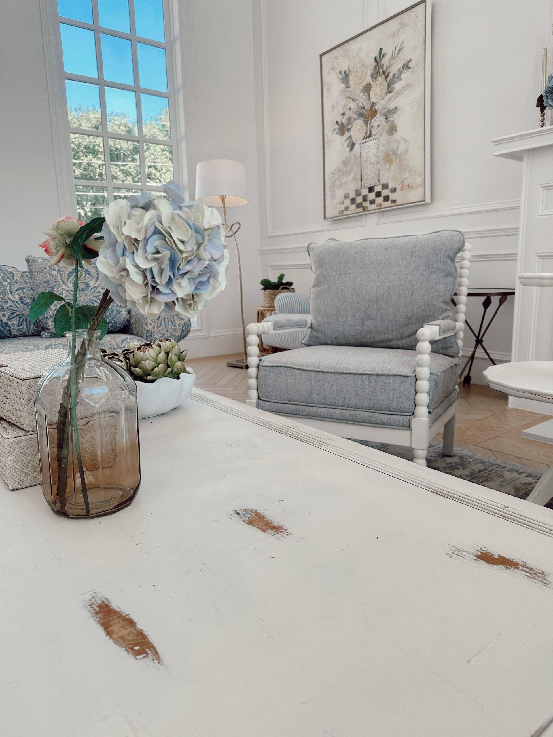 blue and white decor ideas