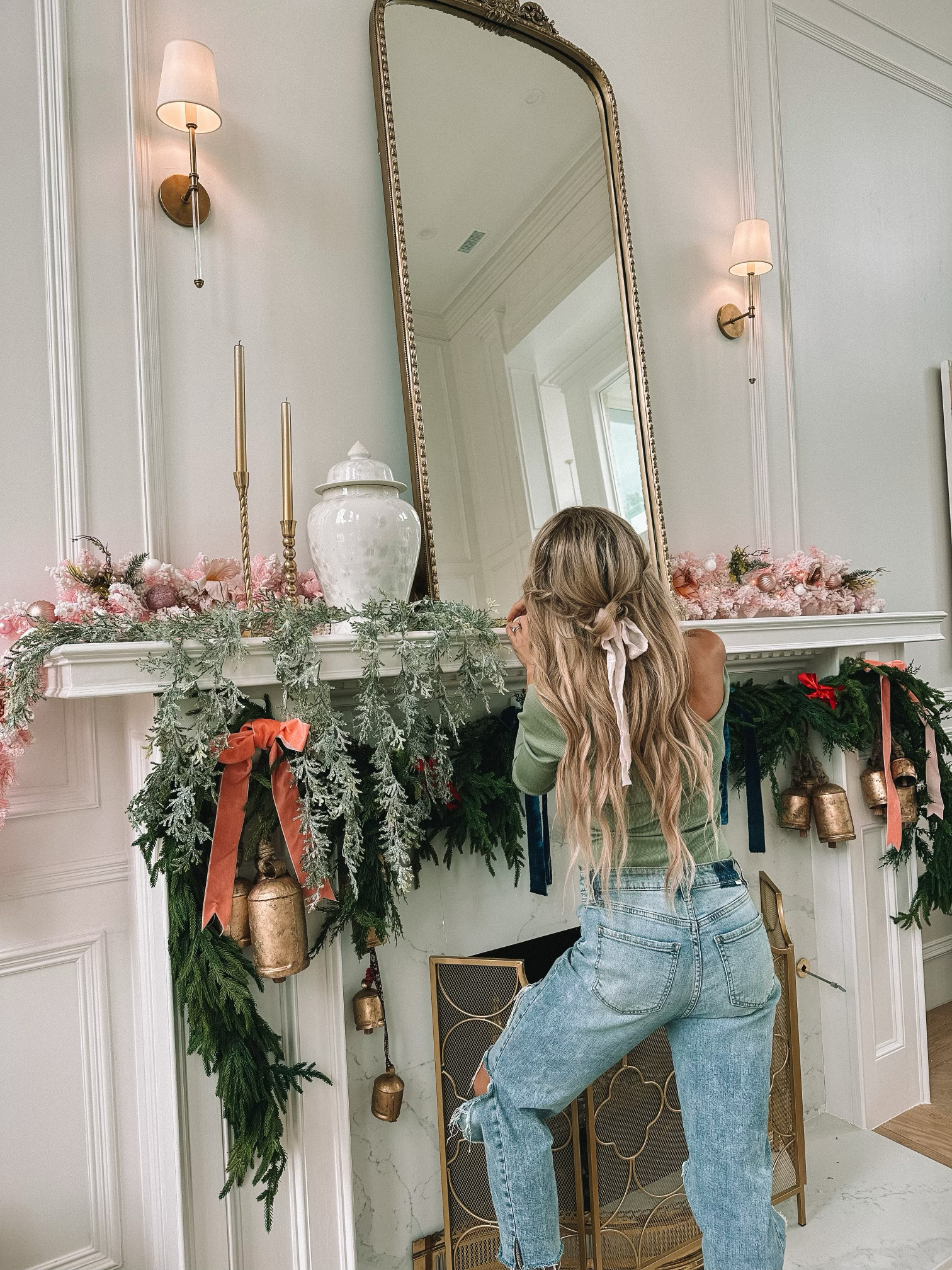 casey wiegand holiday gift guide home decor