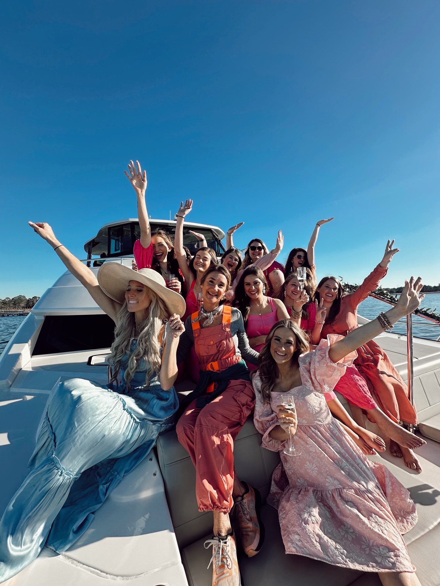 yacht party outfit