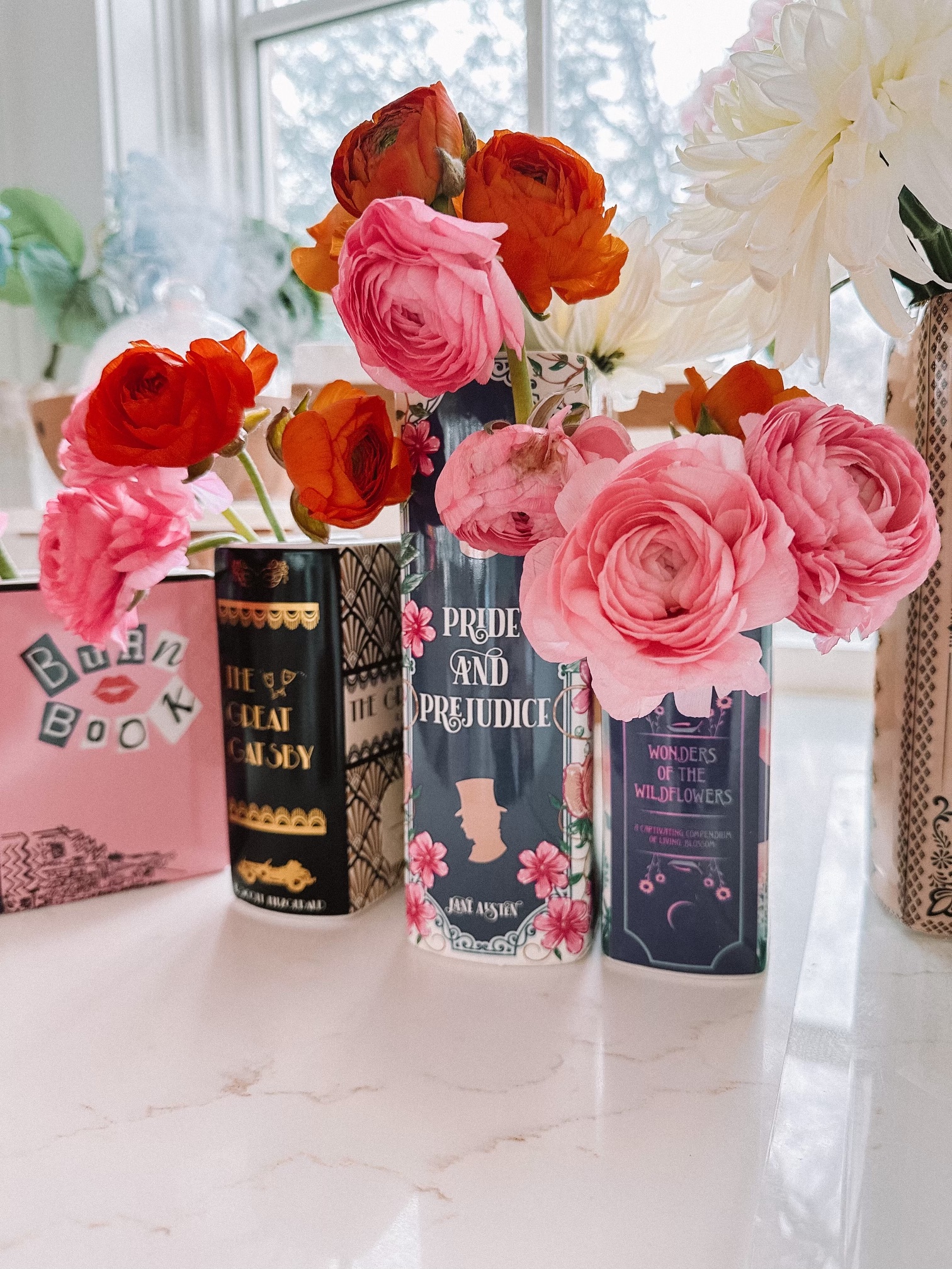 book flower vases
