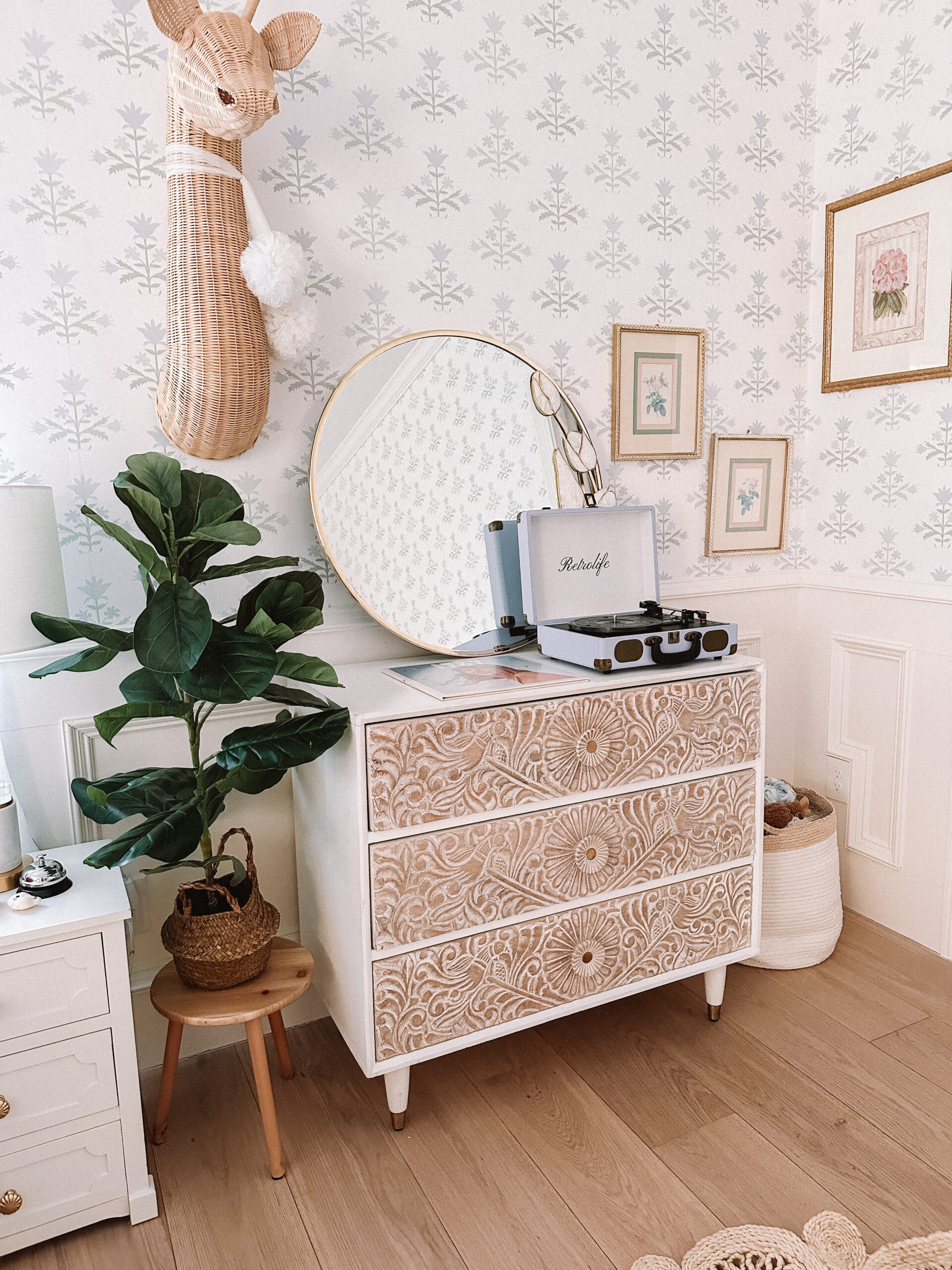 wallpaper ideas for teen girls bedroom