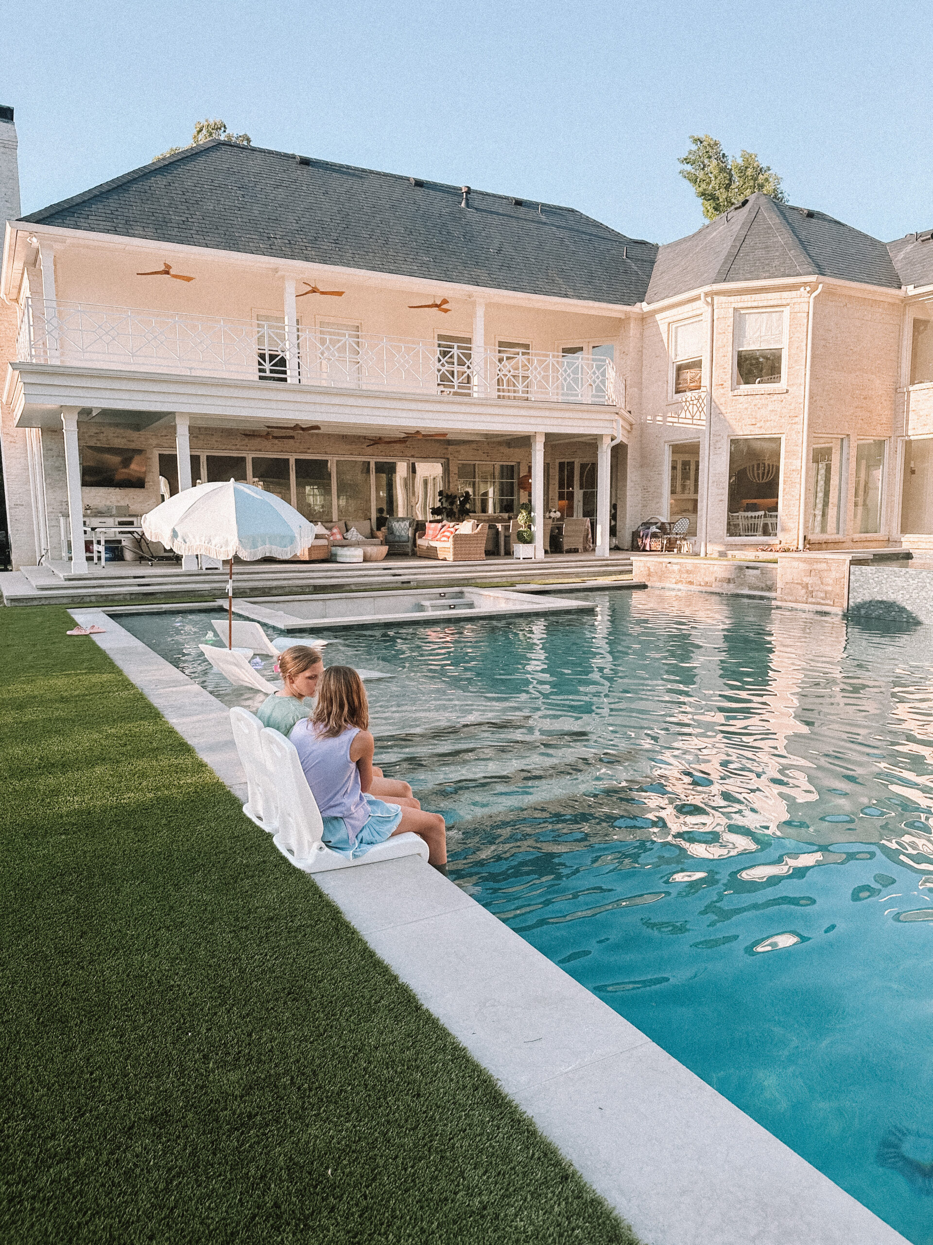 outdoor patio ideas with pool