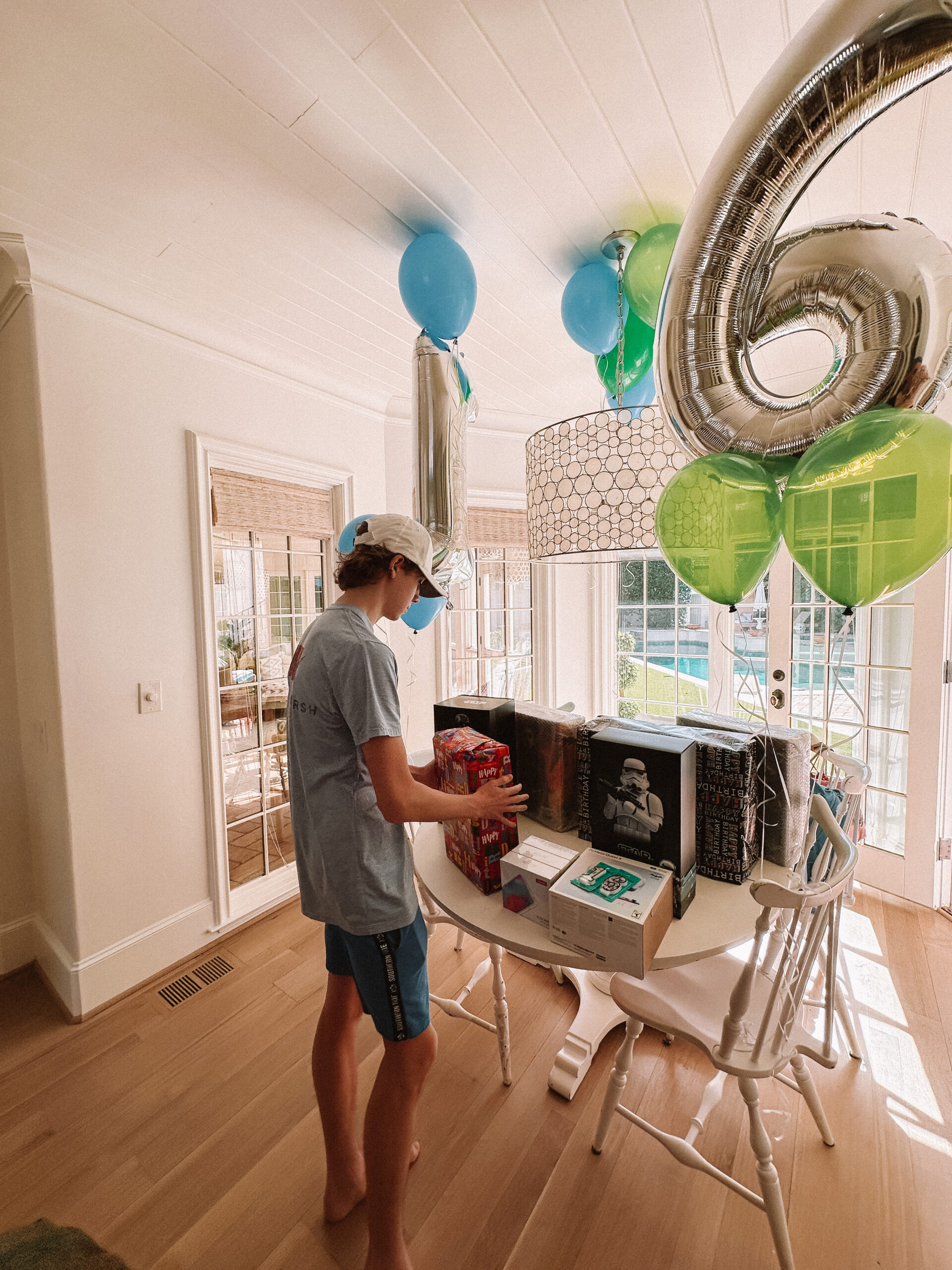 TEEN BOY GIFT IDEAS 2025
